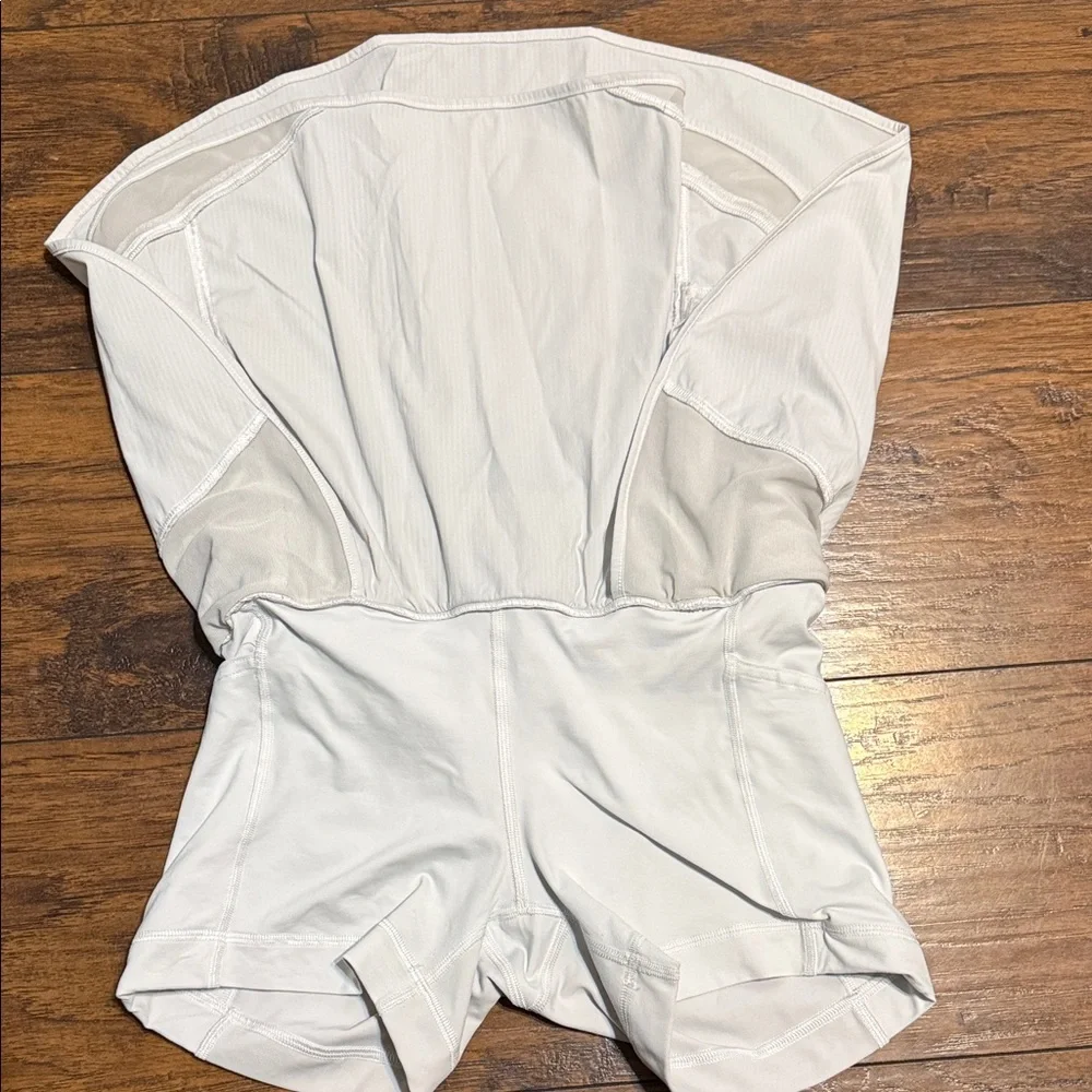Lululemon Athletica Soft Gray Mini Skirt